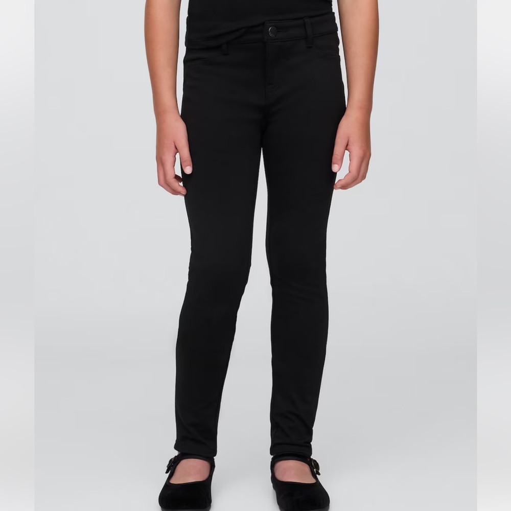 NWT Gap uniform pants - Picture 4 of 5